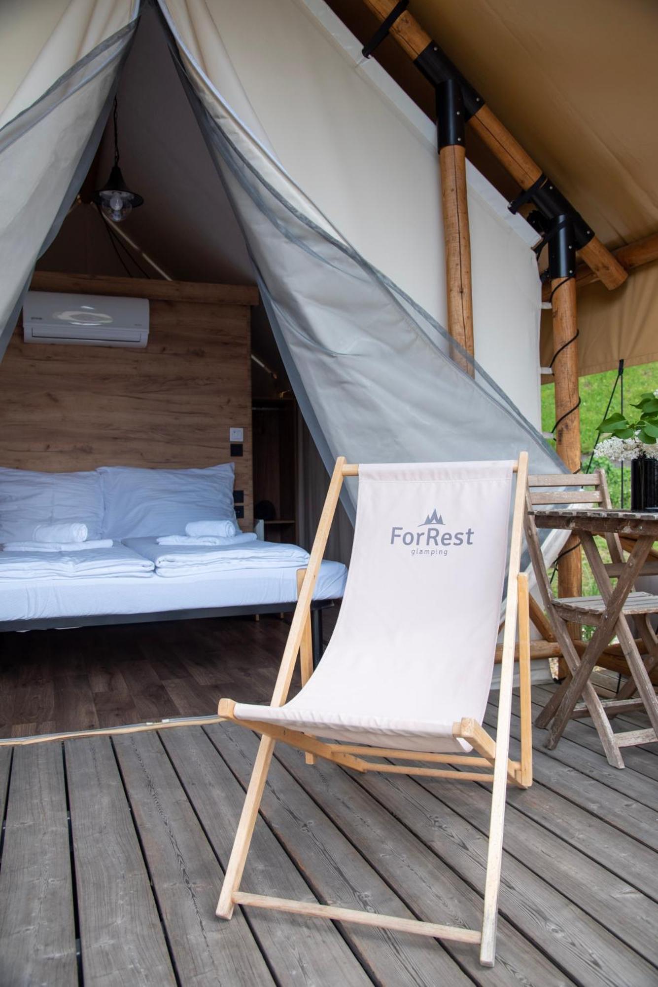 Banská Štiavnica Forrest Glamping酒店 外观 照片
