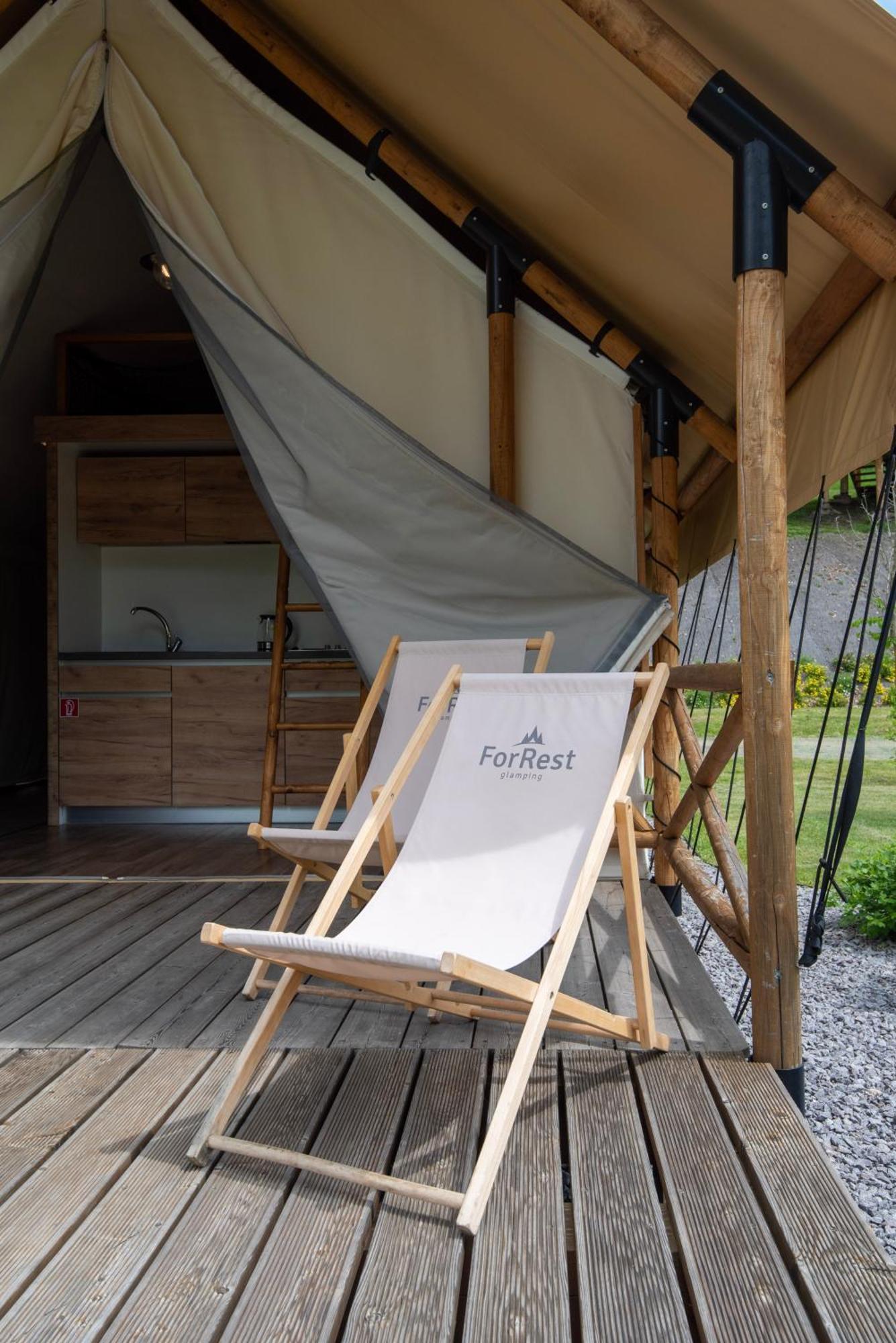 Banská Štiavnica Forrest Glamping酒店 外观 照片